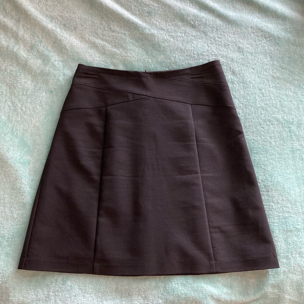 Elle A line black skirt